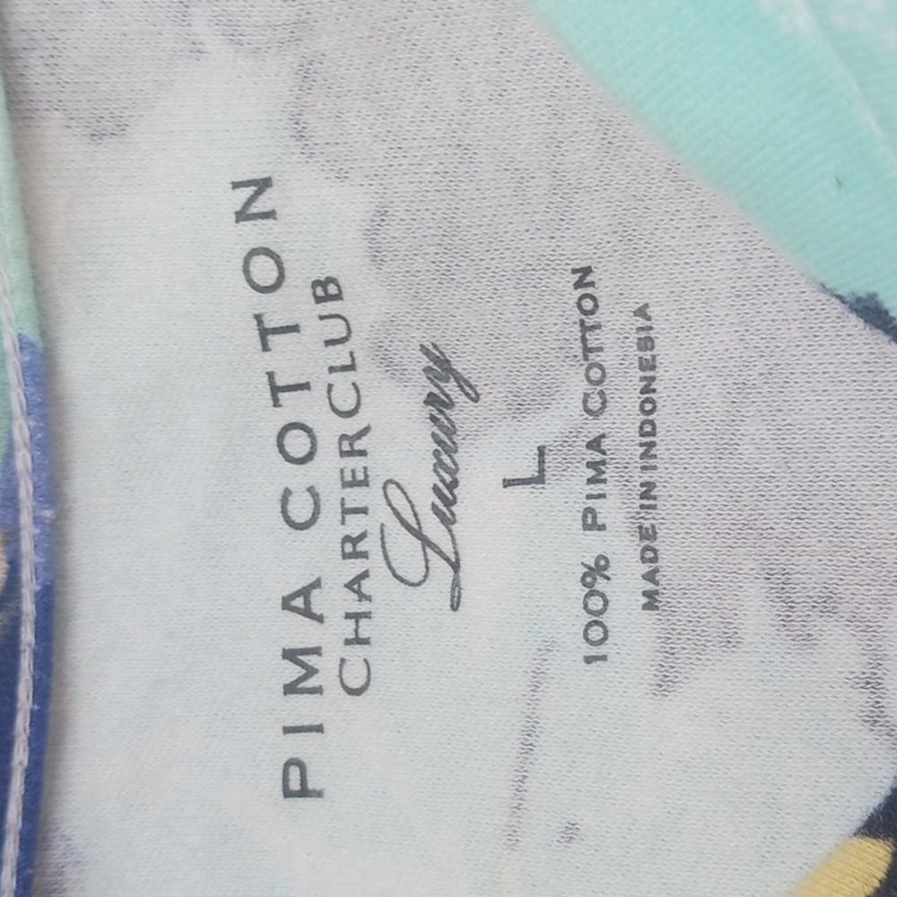 Lady's t-shirt - Picture 2 of 3